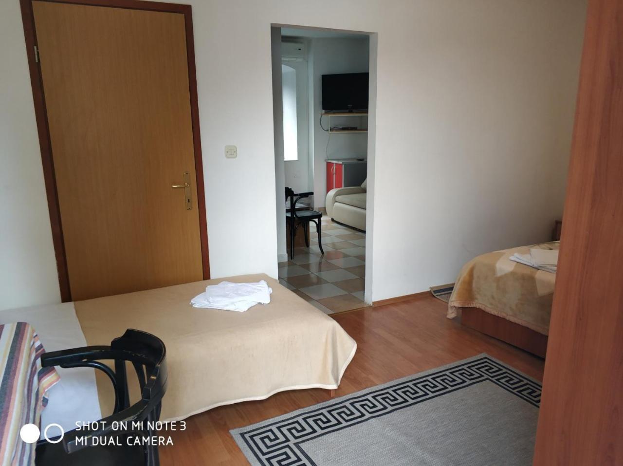 Guest House Fosa Opuzen  Extérieur photo